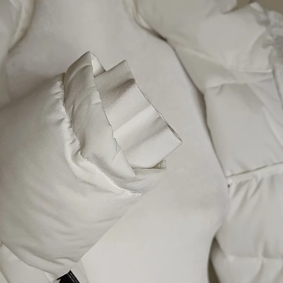 Calvin Klein White Puffer Coat Jacket with Hood - Picture 9 of 16